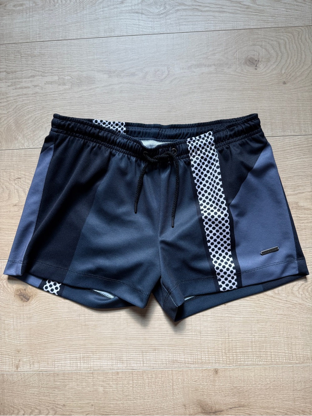 Parke & Ronen Men's Black Athletic 2 Inch Swim Trunks | Size Small